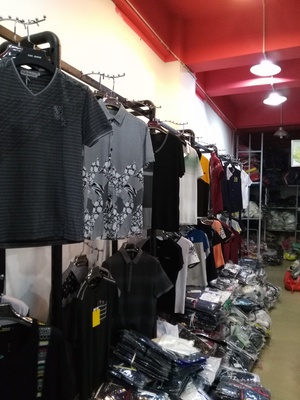 2016年正式招商0庫存0風險翌立優(yōu)衣惠服裝特賣連鎖免費加盟圖片,2016年正式招商0庫存0風險翌立優(yōu)衣惠服裝特賣連鎖免費加盟圖片大全,漆容成(個體經營)-